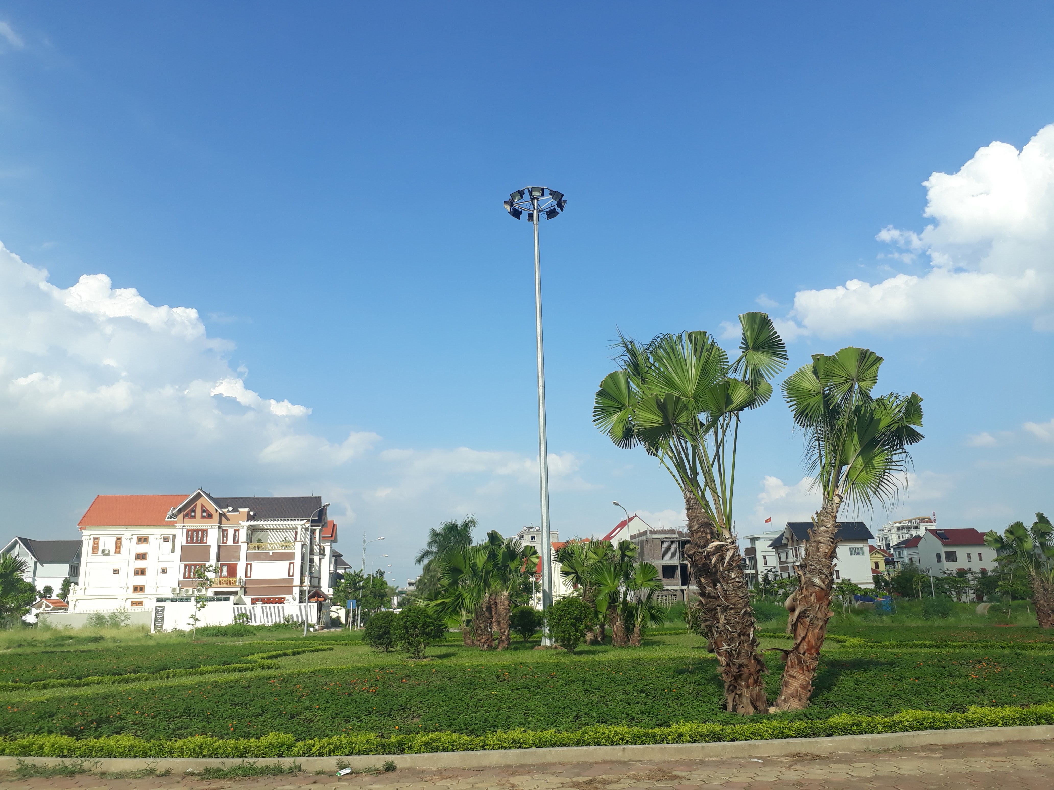 Gói thầu: Cung cấp vật tư và thi công hệ thống điện chiếu sáng khu Thiên Phú - Tứ Minh, Khu ĐTM phiá tây Thành phố Hải Duong.